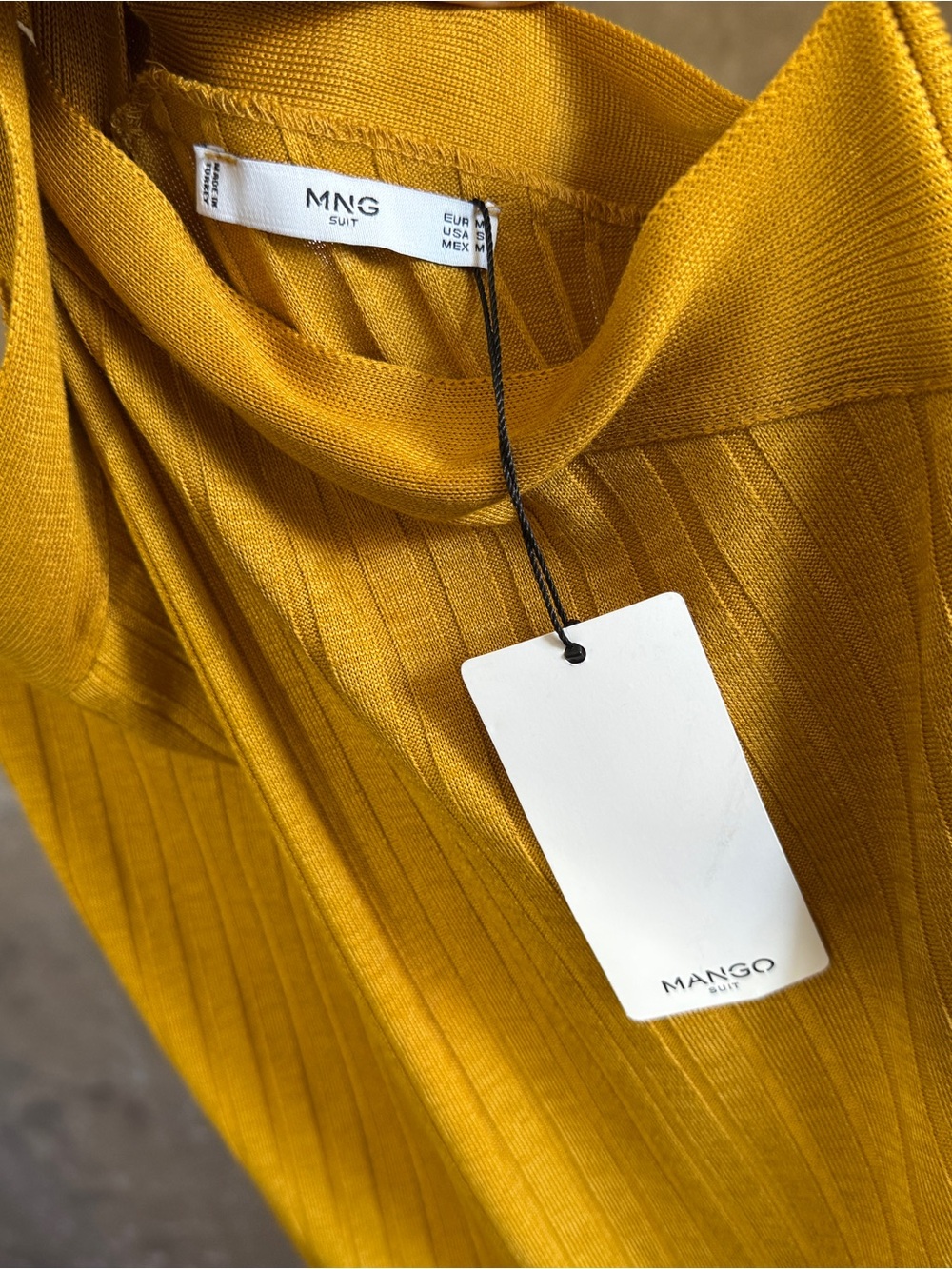 NWT Designer MNG Mango Mustard Gold Ribbed Cross-Neck Camisole Sz M - Picture 6 of 8